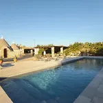Trulli Arkama בית נופש צ'לייה מספיקה
