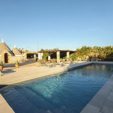 Trulli Arkama Дом отдыха Челье-Мессапика